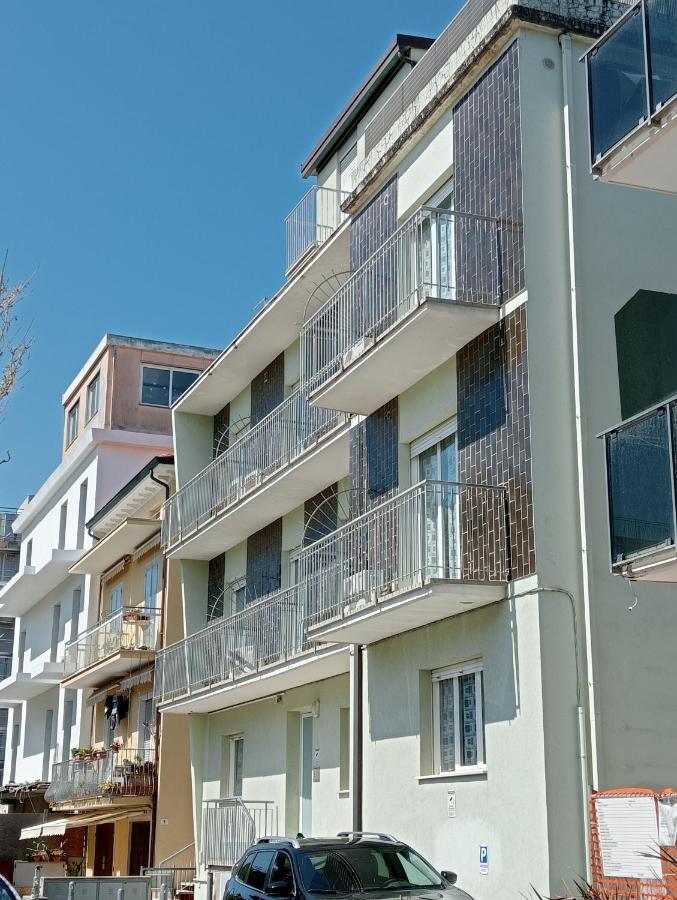 Appartamenti Carlotta Rimini Exterior photo