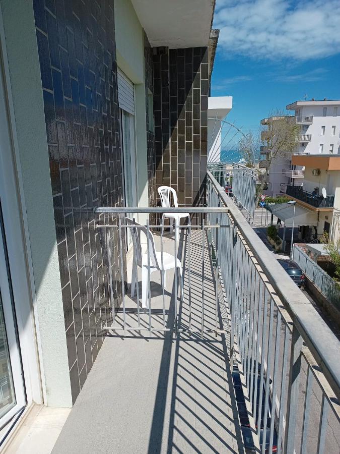 Appartamenti Carlotta Rimini Exterior photo